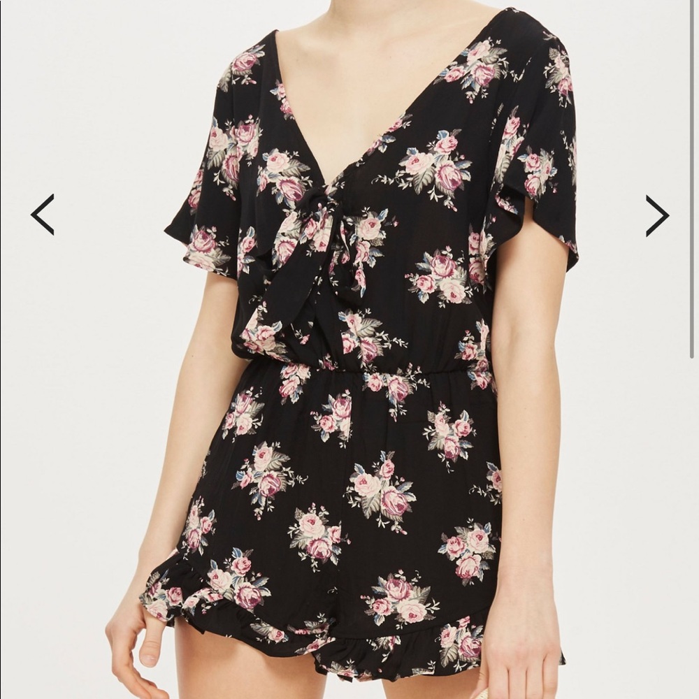 🆕Topshop Rose Tie Front Playsuit Romper, US 8